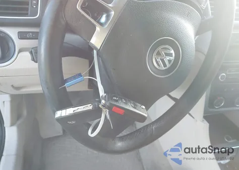 2014 Volkswagen Passat 2.5L Wolfsburg Edition from USA, damaged, VIN 1VWAH7A35EC020276